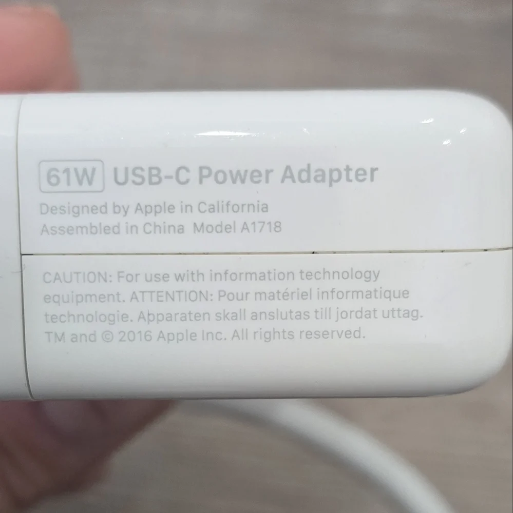 Apple White Power Adapter Cable